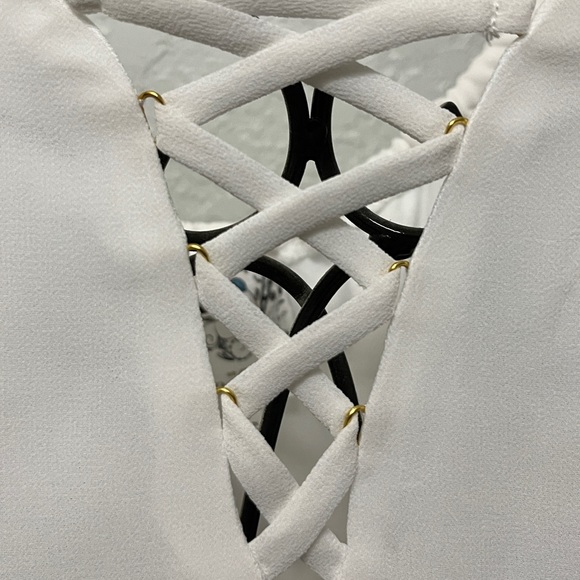 Ladies sleeveless Laif top - size L - Picture 3 of 6